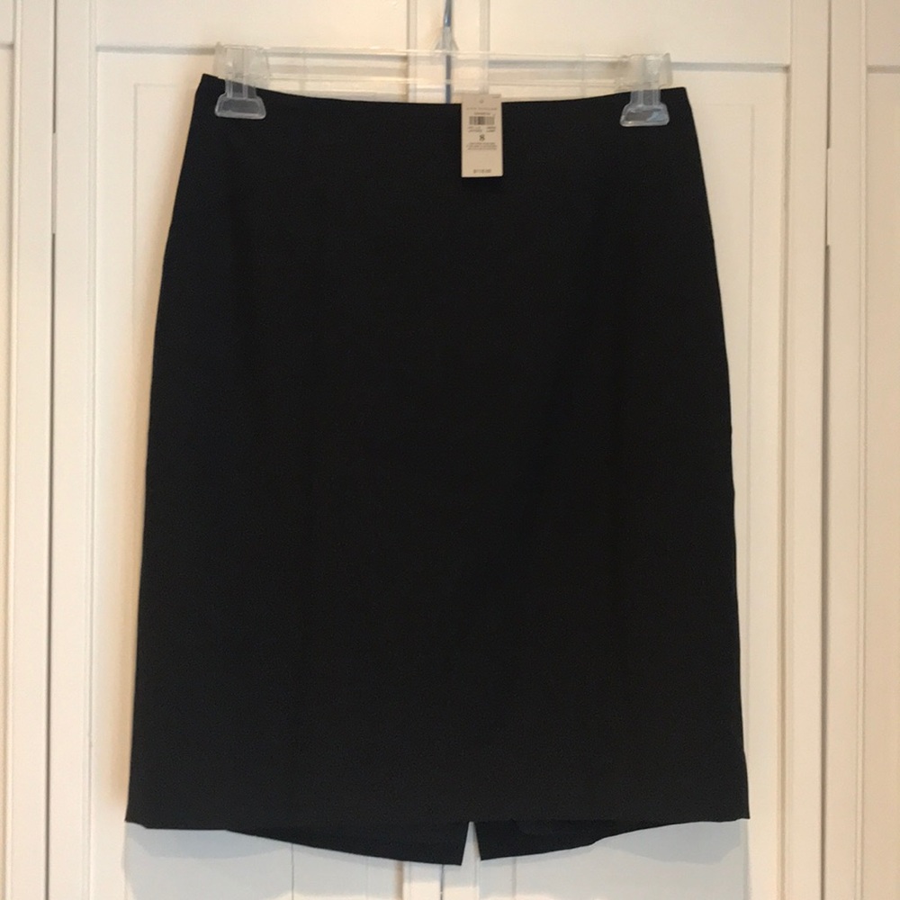 Ann Taylor: NEW Pencil Skirt
